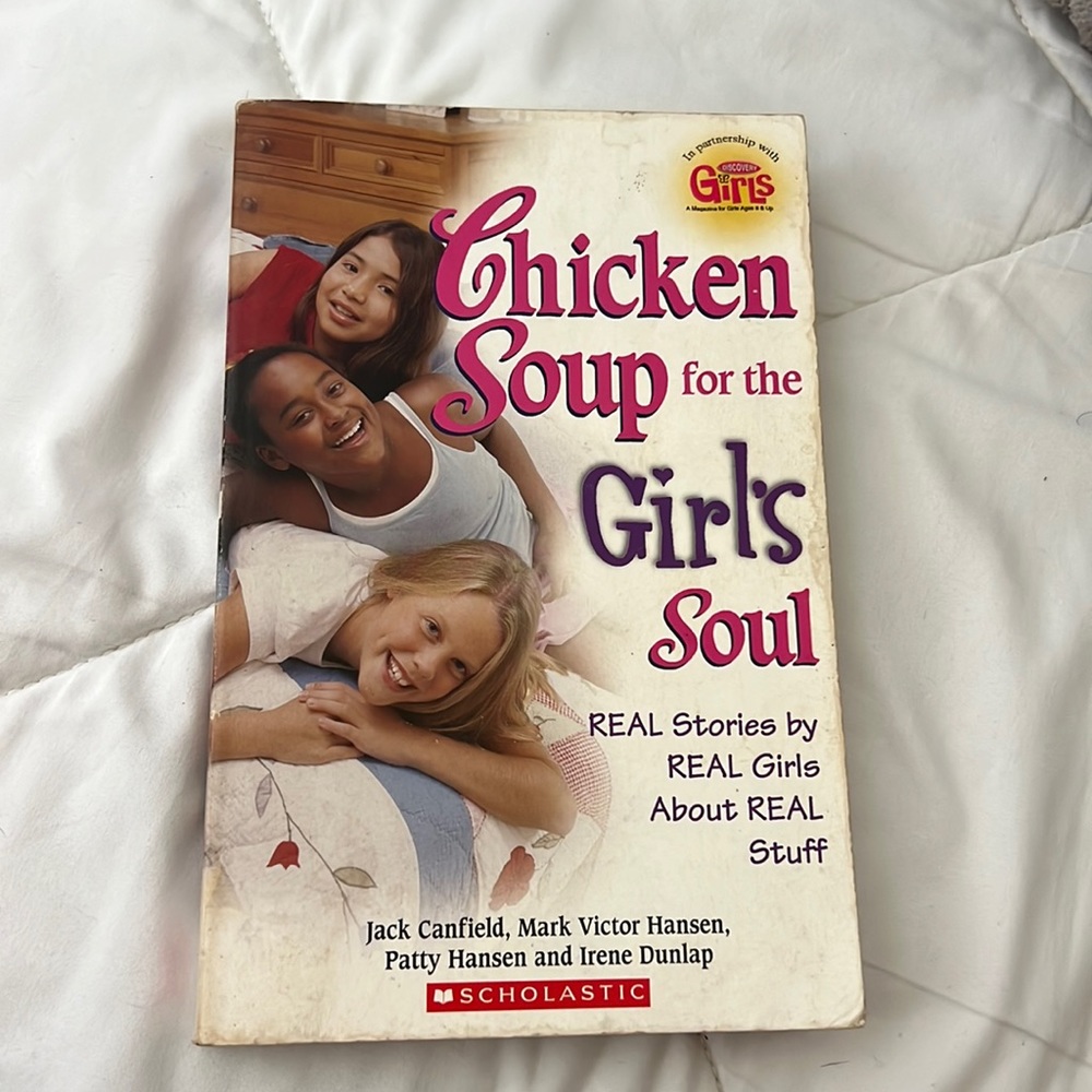 CHICKEN SOUP FOR THE GIRL’S SOUL
